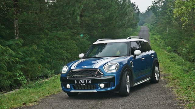 mini cooper bali