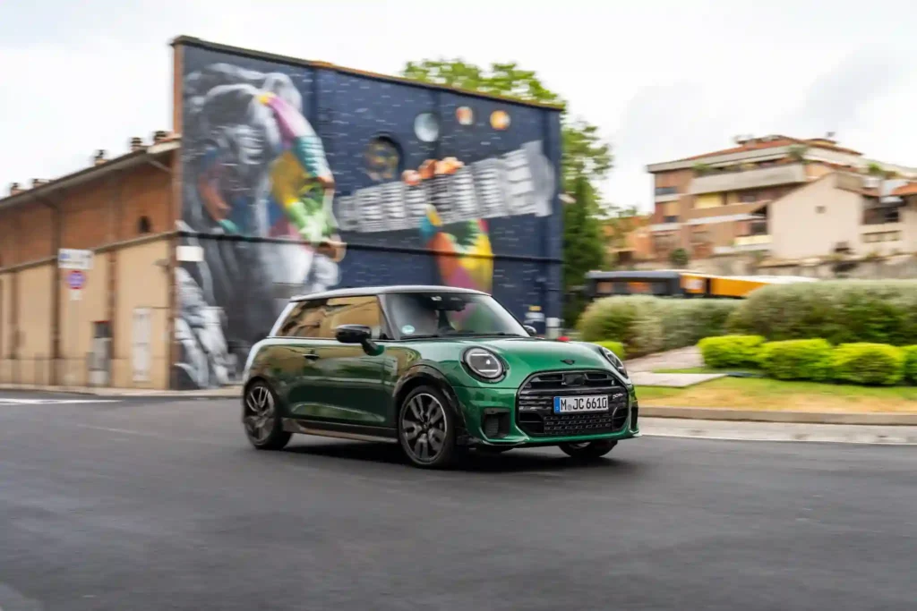 MINI 3 Door John Cooper Works 2025